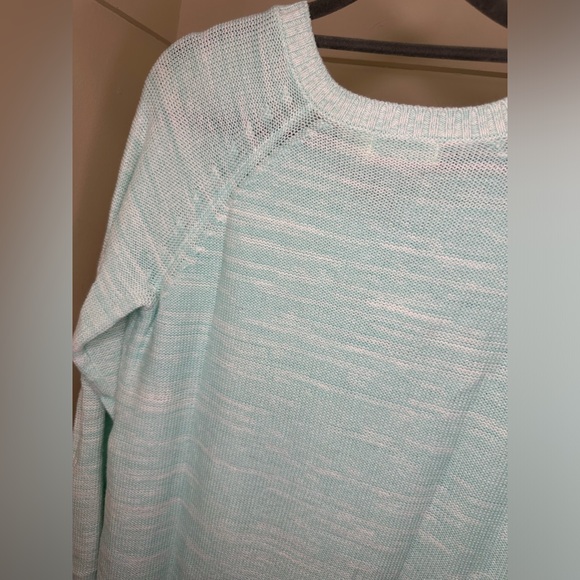 Women's size medium Faded Glory sweater - Picture 3 of 4